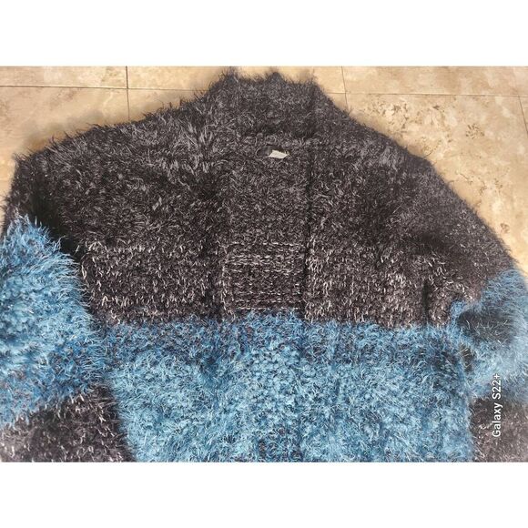 023 Renuar soft fuzzy long sweater cardigan - Picture 2 of 11